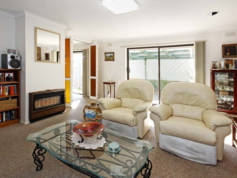8 Dublin Drive, Grovedale, VIC 3216