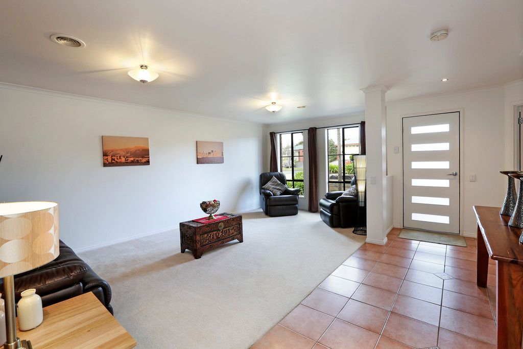 62 Rossack Drive, Waurn Ponds, VIC 3216