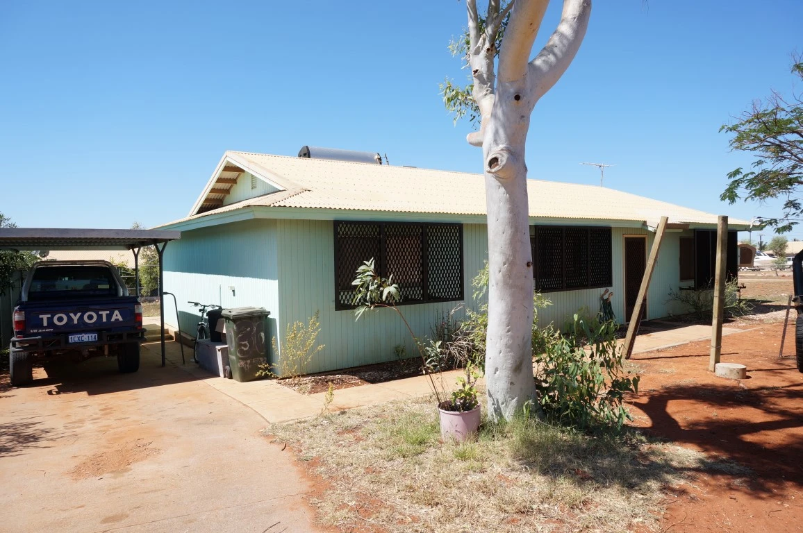 30 Fitzhardinge Street, Exmouth, WA 6707