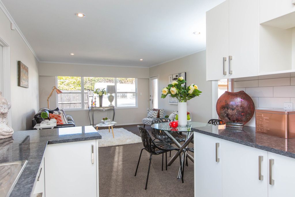 2/42 Central Avenue, Papatoetoe, Manukau City