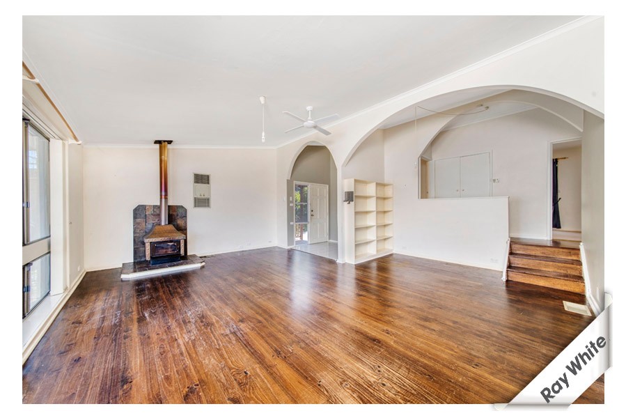 8 Montebar Row, Queanbeyan, NSW 2620