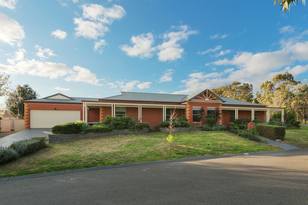 14 Penzance Avenue, Golden Square, VIC 3555