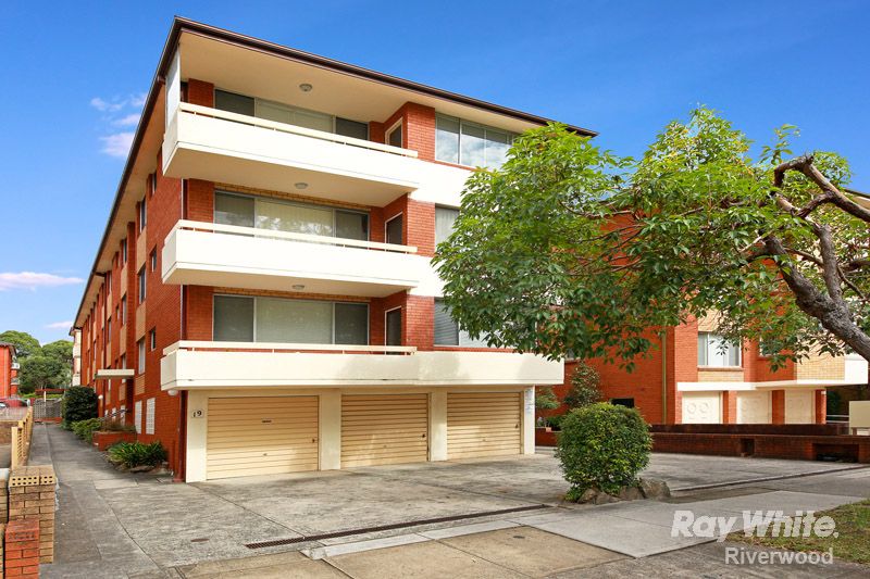 4/19 Cambridge Street, Penshurst NSW 2222