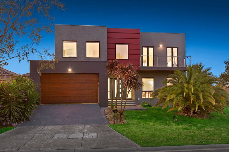 27 Lake King Circle, Waterways VIC 3195