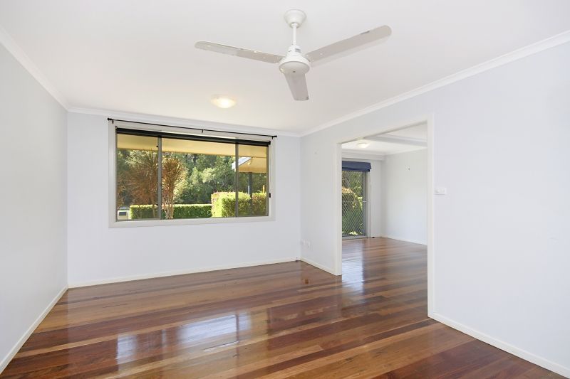 27 Shores Drive, YAMBA, NSW 2464
