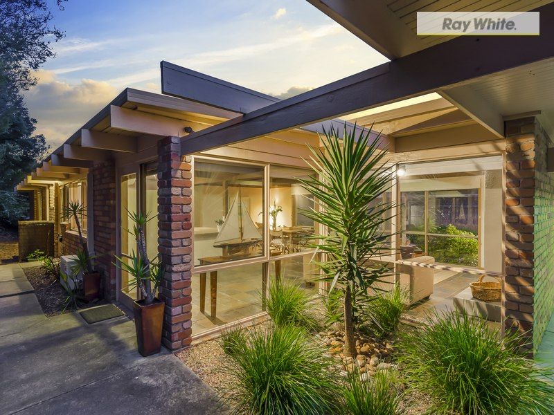 10 Johns Drive, Rye, VIC 3941