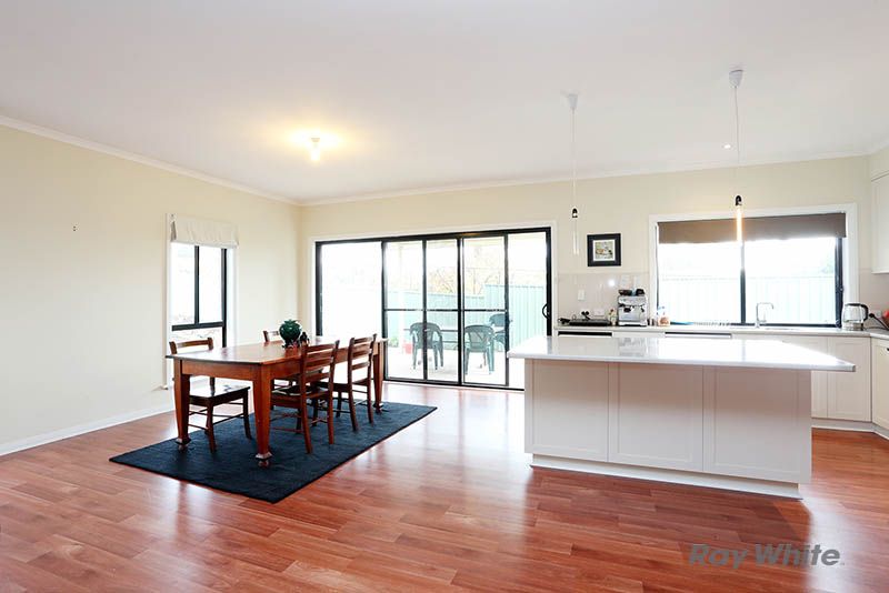 5 West Terrace, Clare, SA 5453