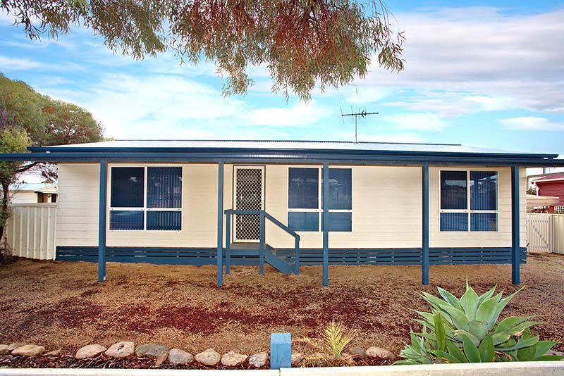 10 Sanders Street, Ardrossan, SA 5571