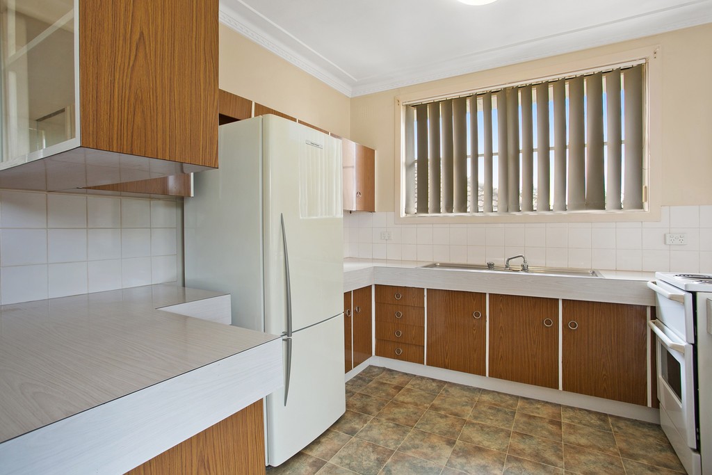 74 Robert Street, Tenambit, NSW 2323