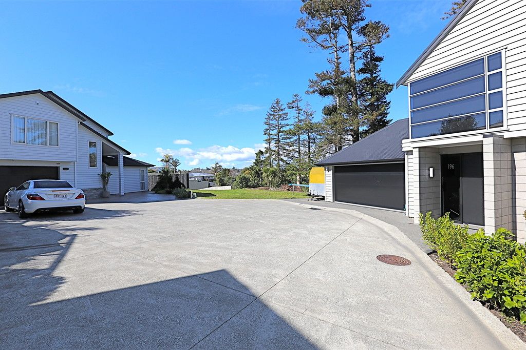 198 Ridge Road, Howick, Manukau City