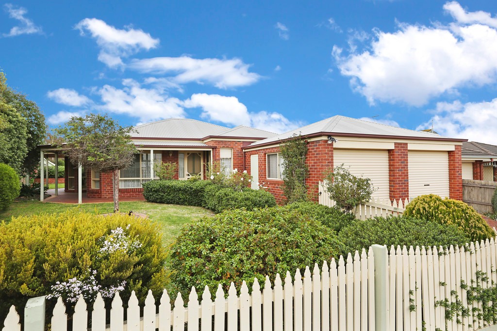 12 O'Driscol Court, Highton, VIC 3216