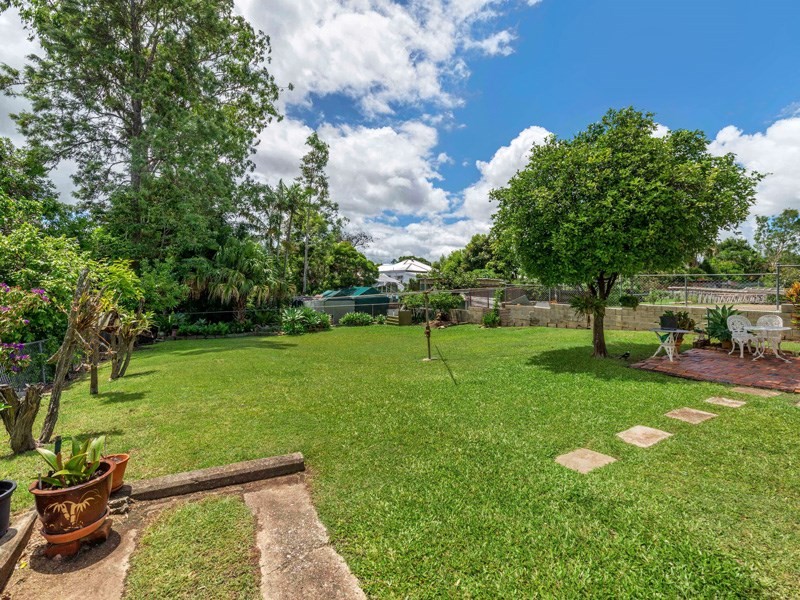 12 Hawdon Street, Wilston, QLD 4051