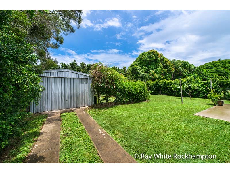 6 Medcraf Street, PARK AVENUE, QLD 4701