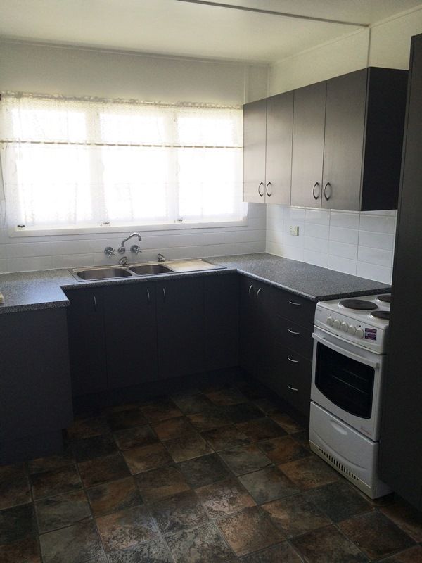 64  Alexandra Street, PARK AVENUE, QLD 4701