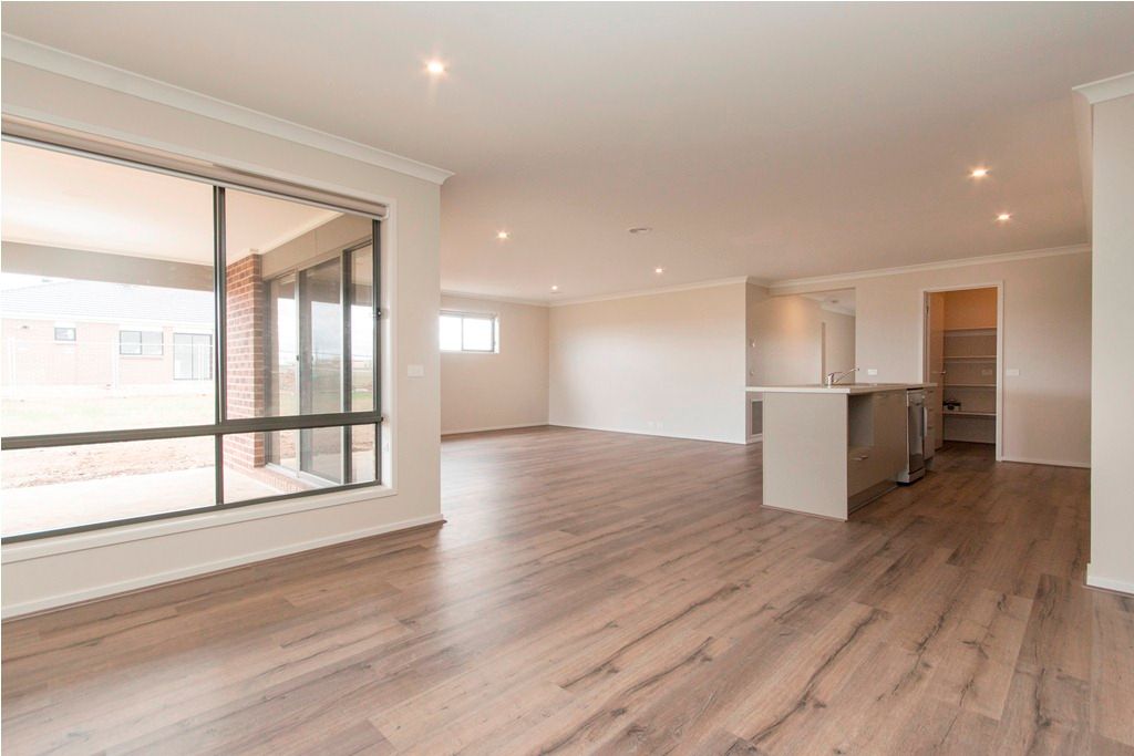 27 Elegante Road, Delacombe, VIC 3356