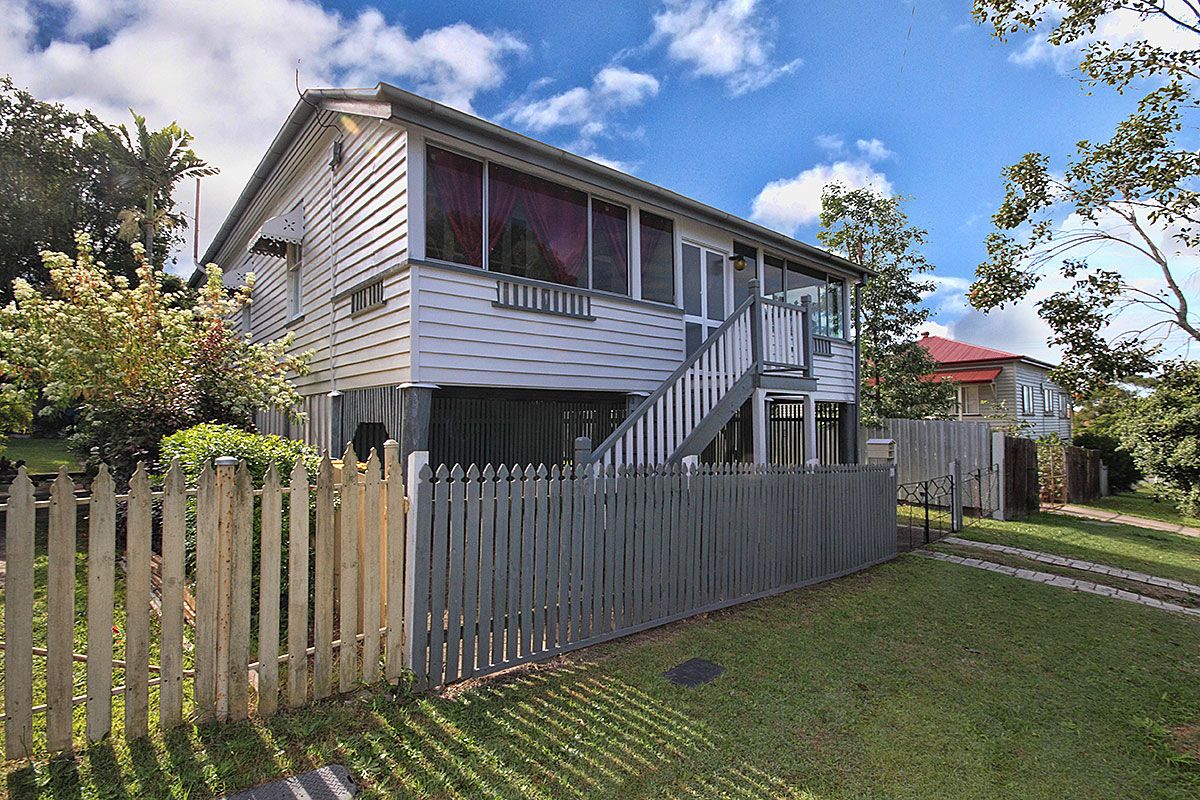 28 Lawrence Street, North Ipswich, QLD 4305