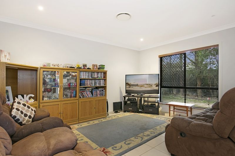 5 Wallaroo Circuit, North Lakes, QLD 4509