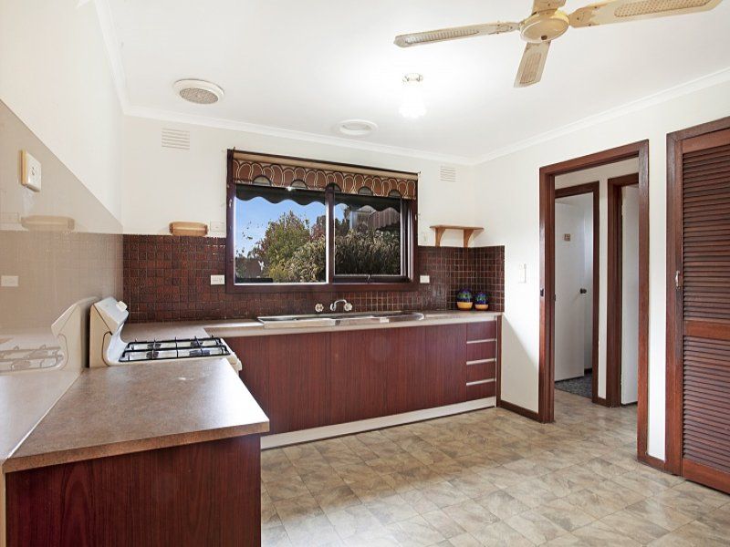19 Tully Road, Clarinda, VIC 3169