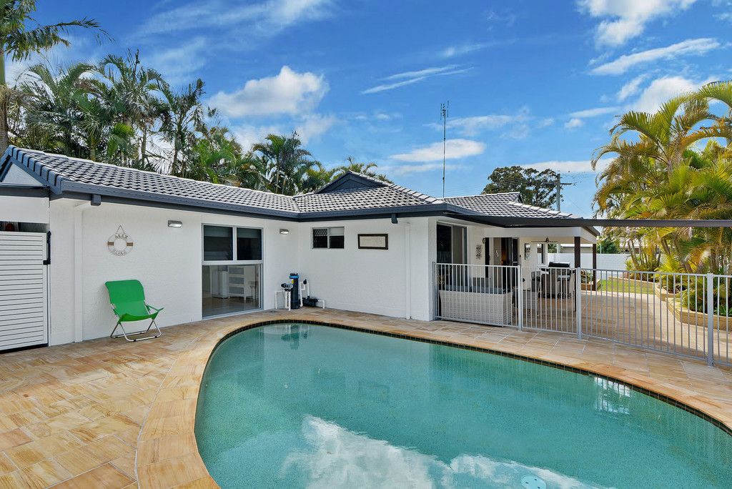 28 Oogar Street, MAROOCHYDORE, QLD 4558