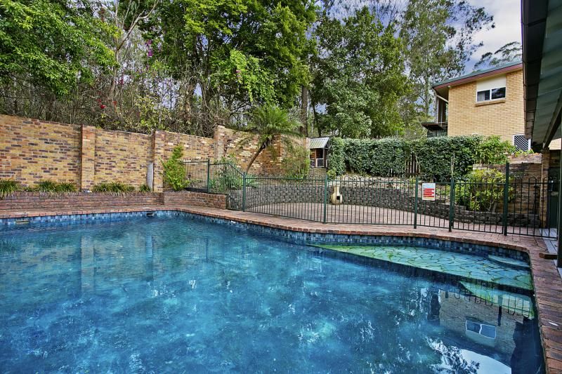9 Fallbrook Street, Kenmore, QLD 4069