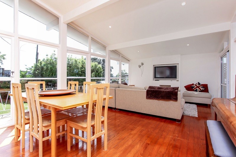 2 Windsor Place, Mairangi Bay, North Shore City