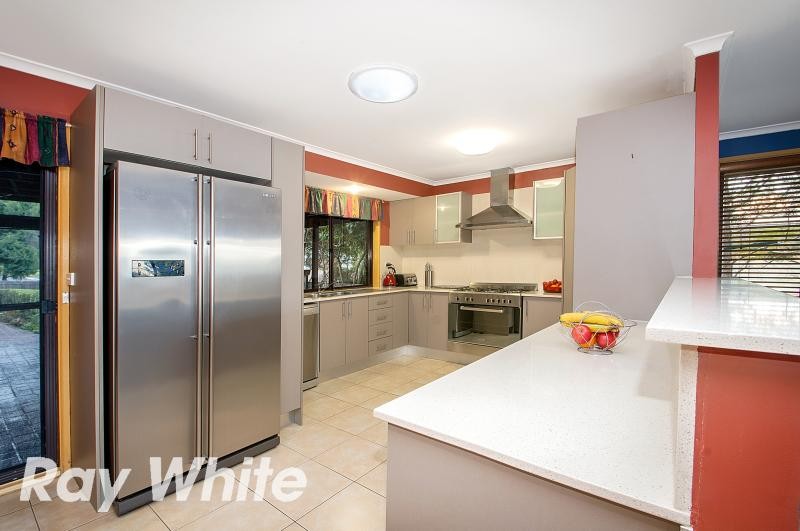 74 Crestwood Drive, Baulkham Hills, NSW 2153