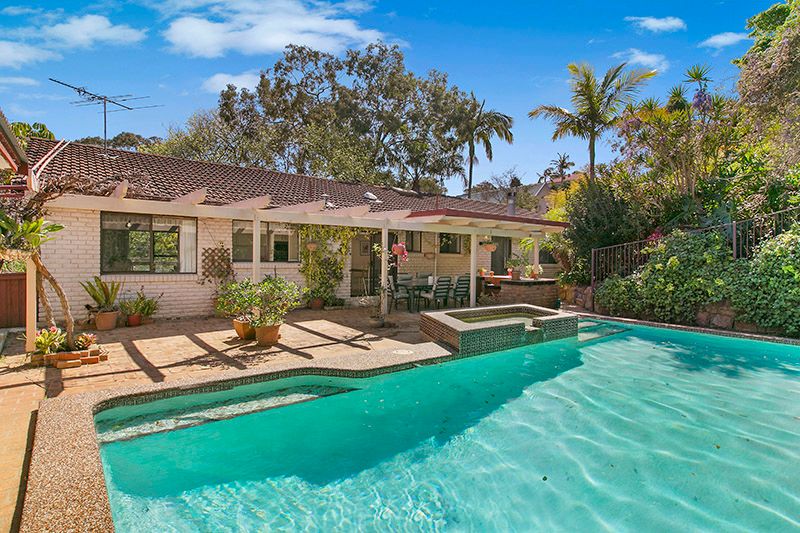 4 Asaph Close, Hornsby Heights, NSW 2077