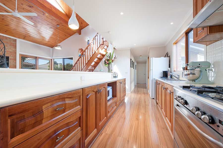 8 Urquhart Court, Greenvale, VIC 3059