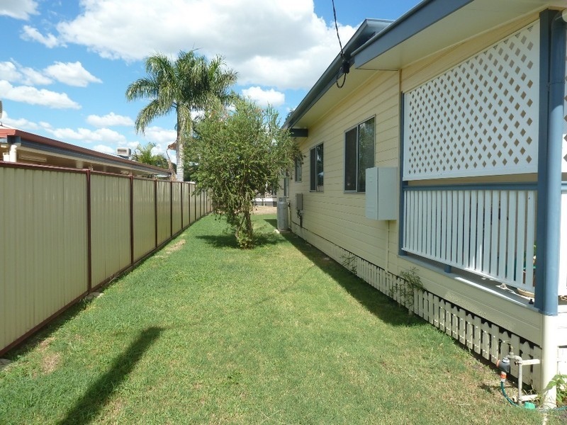 123 Parrot Lane, Longreach, QLD 4730
