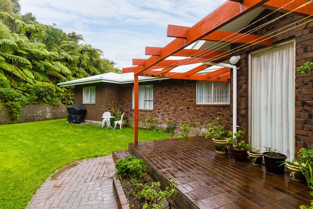 18 Rondane Place, Tirohanga, Lower Hutt City