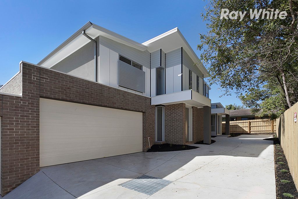 8 Central Avenue, Boronia VIC 3155