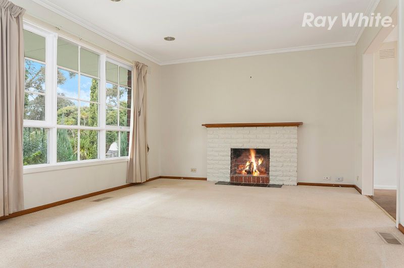 15 Gracedale Avenue, Ringwood East, VIC 3135