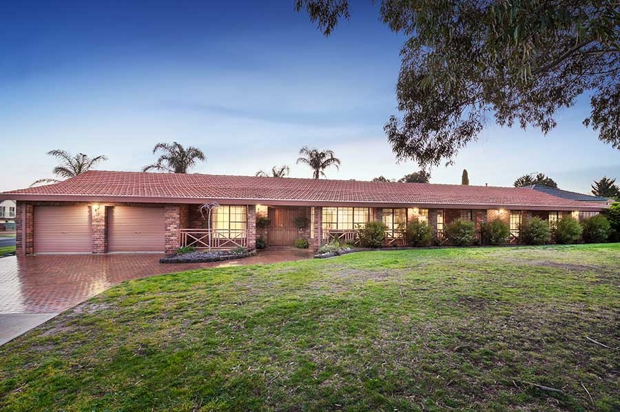 35 Heversham Grove, Greenvale, VIC 3059