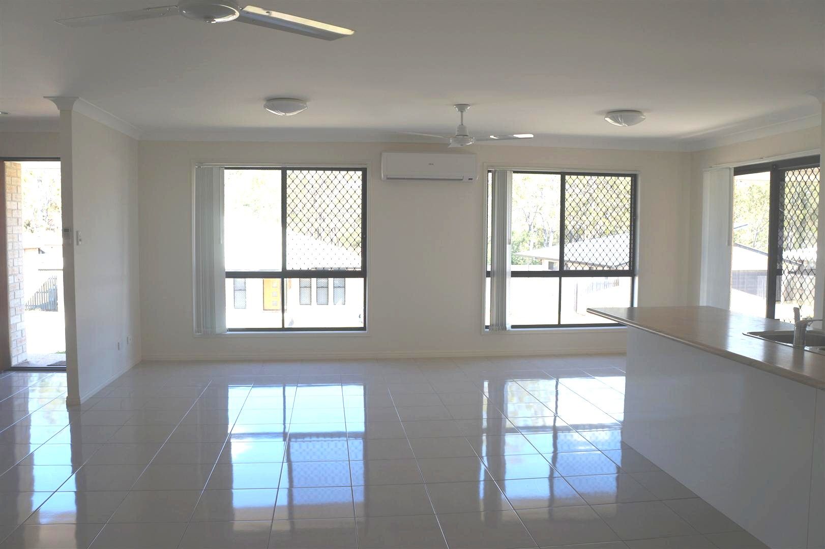 8 Melaleuca Place, Glen Eden, QLD 4680