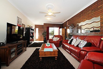 15 Highmead Drive, Brassall, QLD 4305
