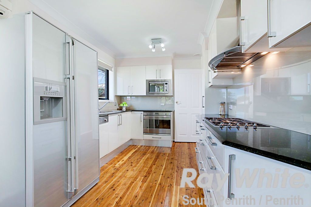 25 Thrift Street, Colyton, NSW 2760