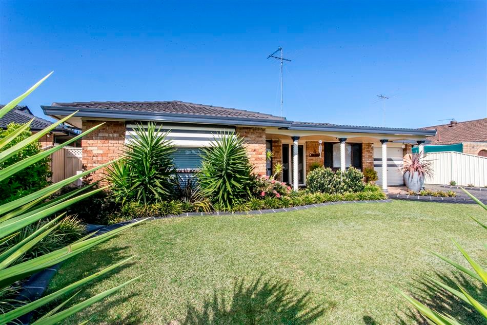 16 Bungalow Parade, Werrington Downs, NSW 2747