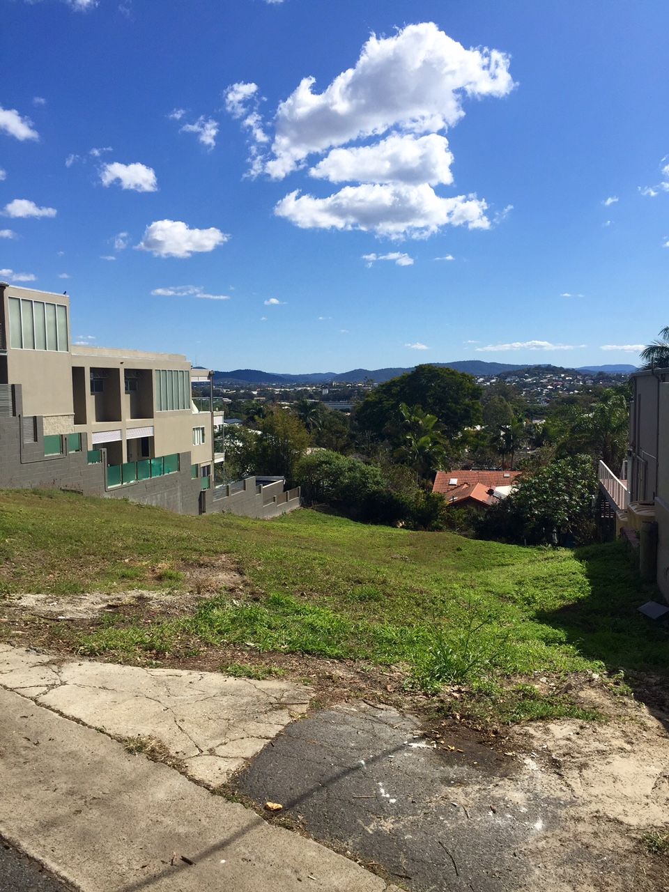 22 Mikado Street, Hamilton, QLD 4007
