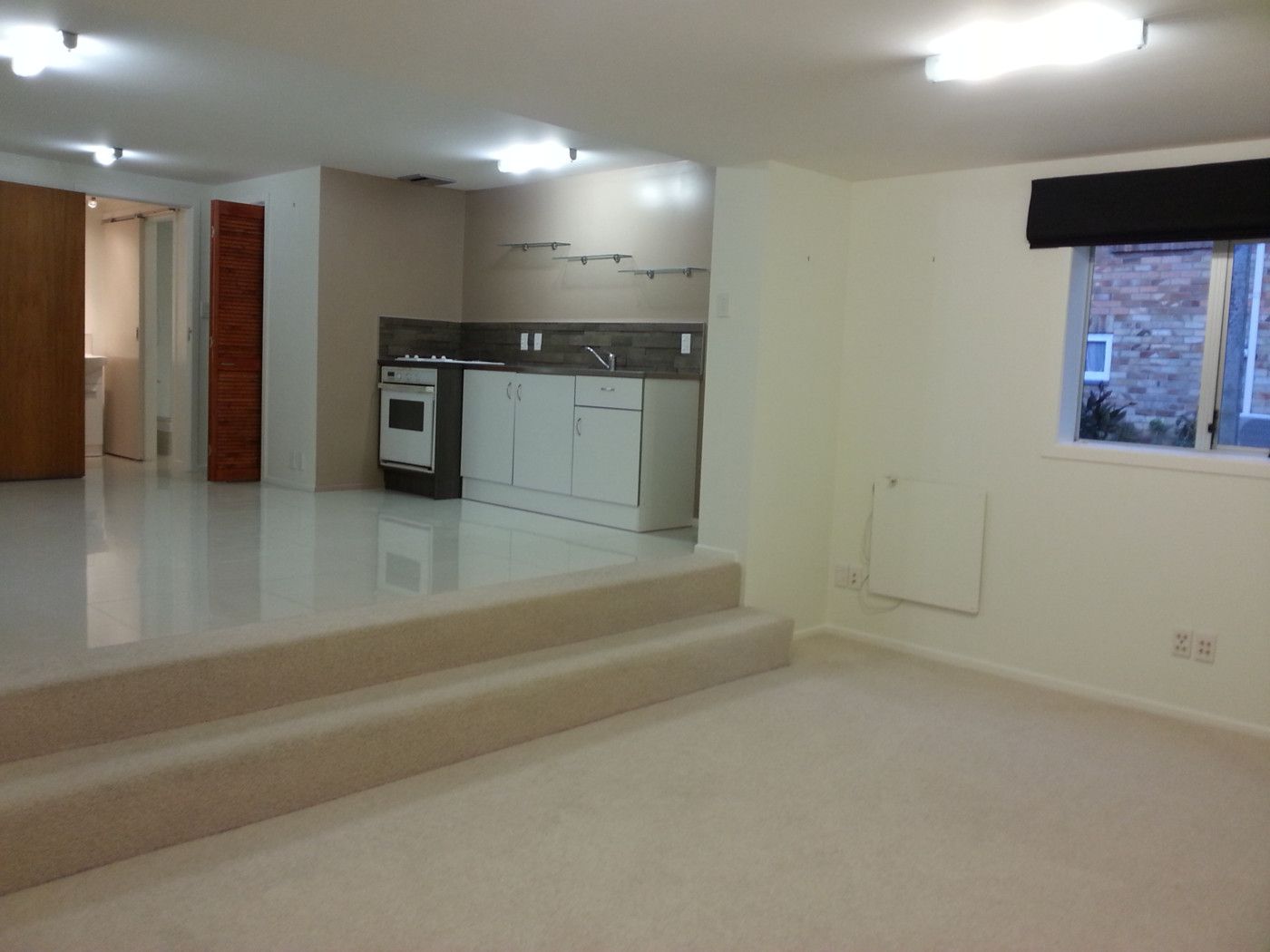 640B East Coast, Pinehill, North Shore City