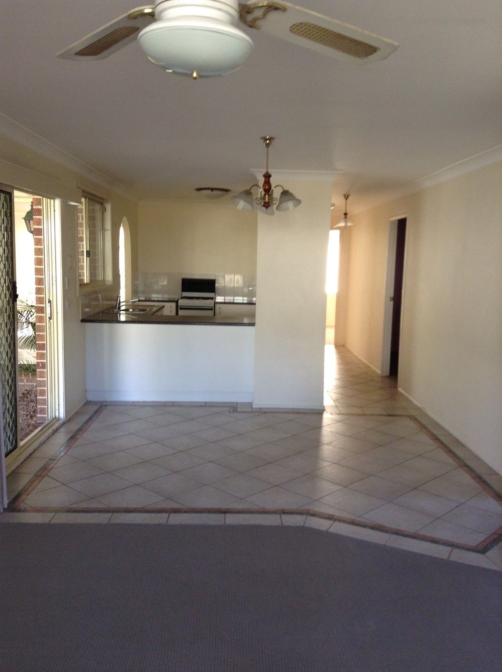 27 Paddy Miller Avenue, Currans Hill, NSW 2567