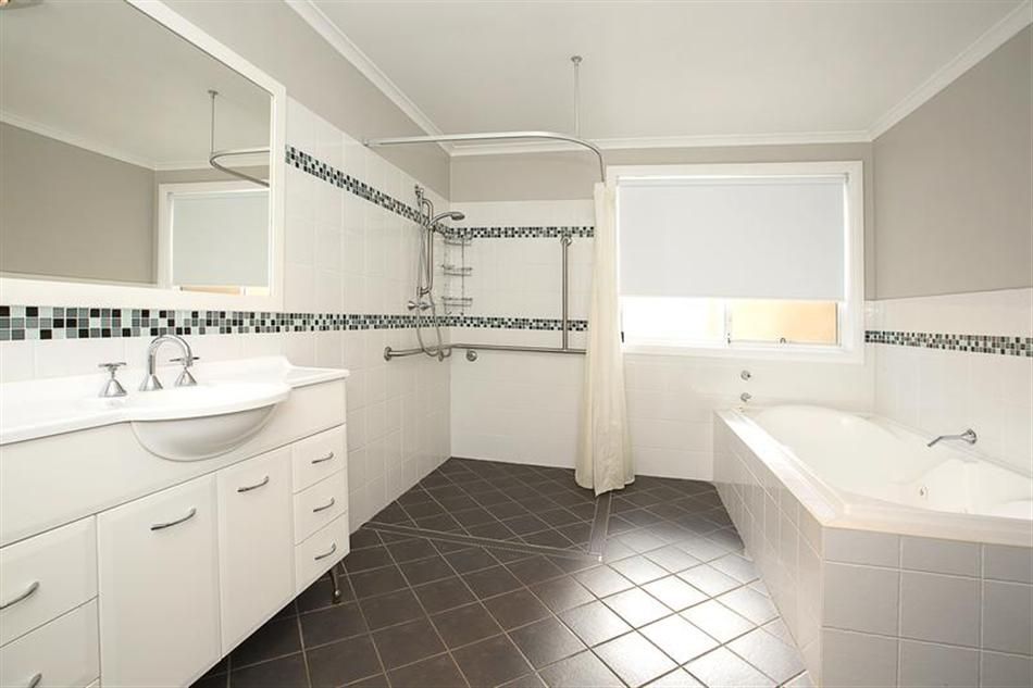 79 Newham Drive, Cambridge Gardens, NSW 2747