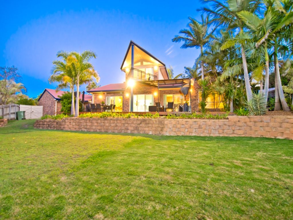 16 Elwood Court, Eatons Hill, QLD 4037
