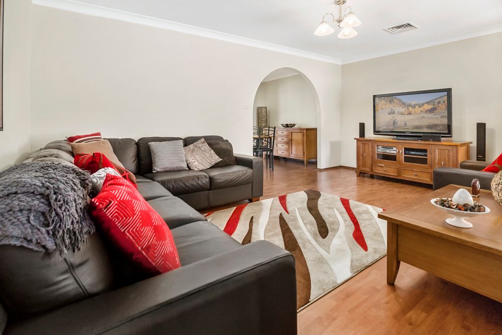 4 Sava Place, Bonnyrigg, NSW 2177