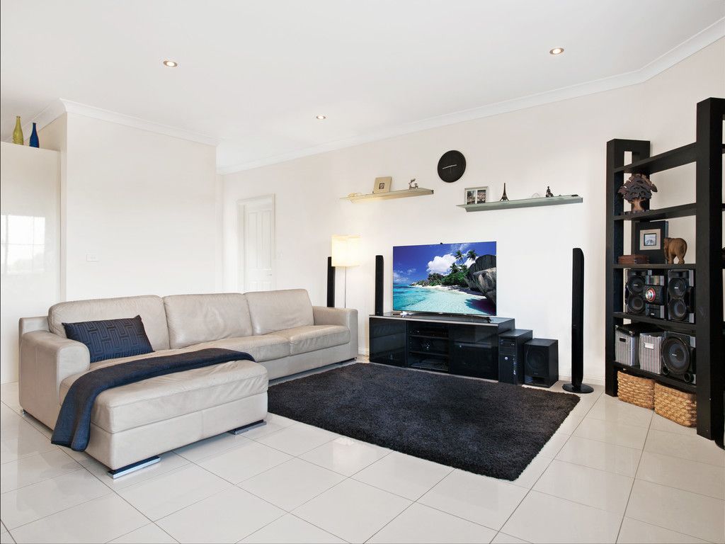 2/8 Short Street, Helensburgh, NSW 2508