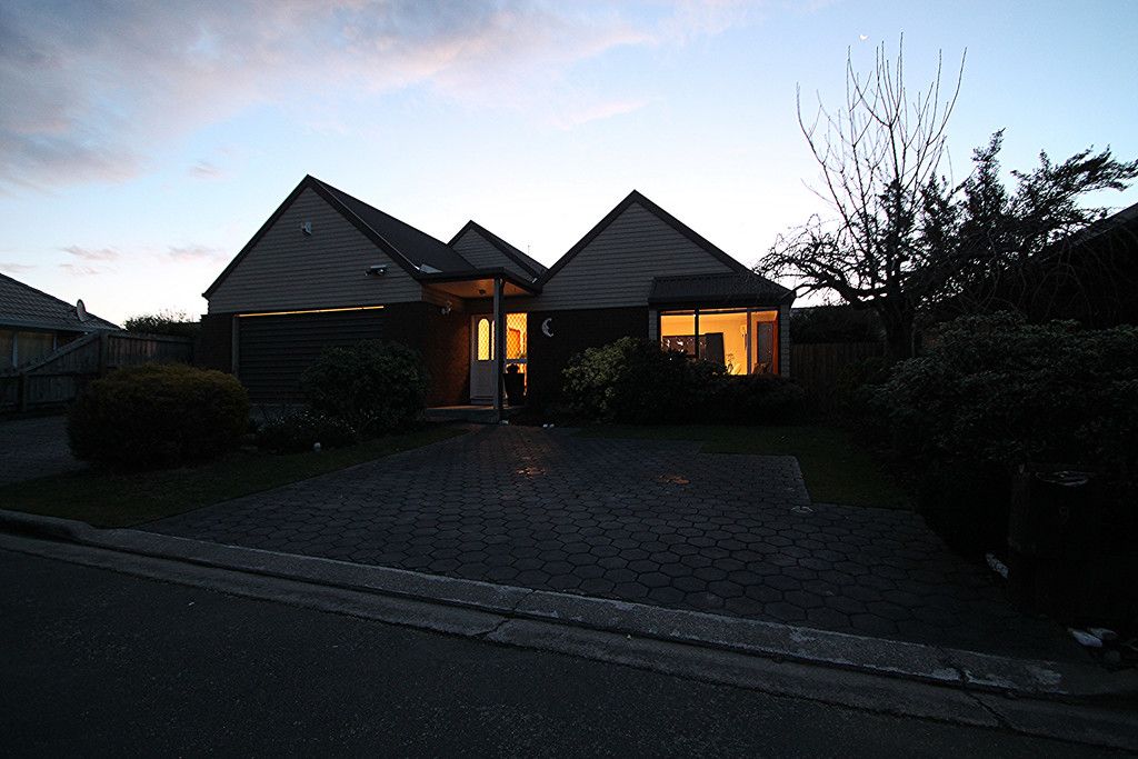 9 Broadfell Avenue, Avonhead, Christchurch City