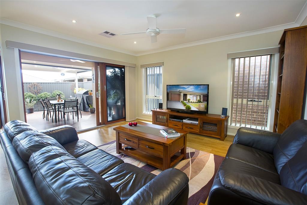 13 Foothills Terrace, Glenmore Park, NSW 2745
