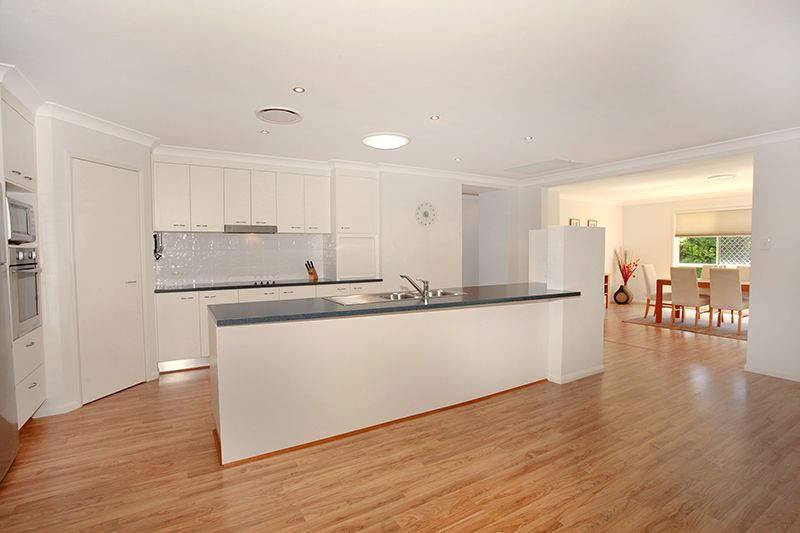 22 Sailfish Drive, Mountain Creek, QLD 4557