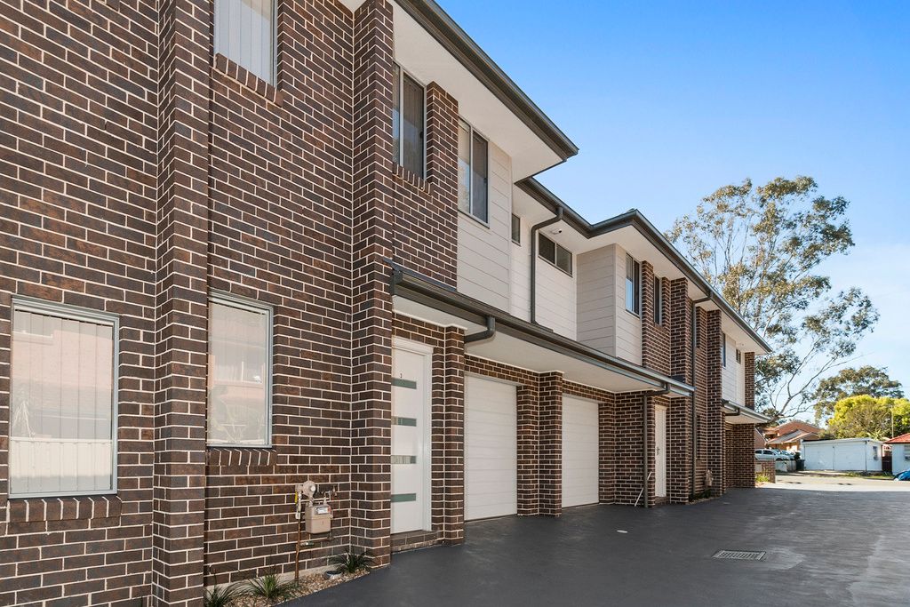  35 Anderson Avenue, Mount Pritchard NSW 2170