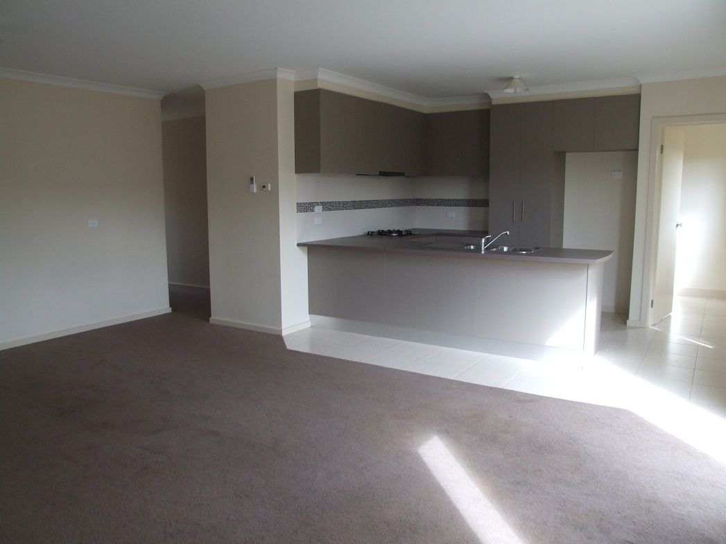 5/4 Blacknight Way, KURUNJANG, VIC 3337