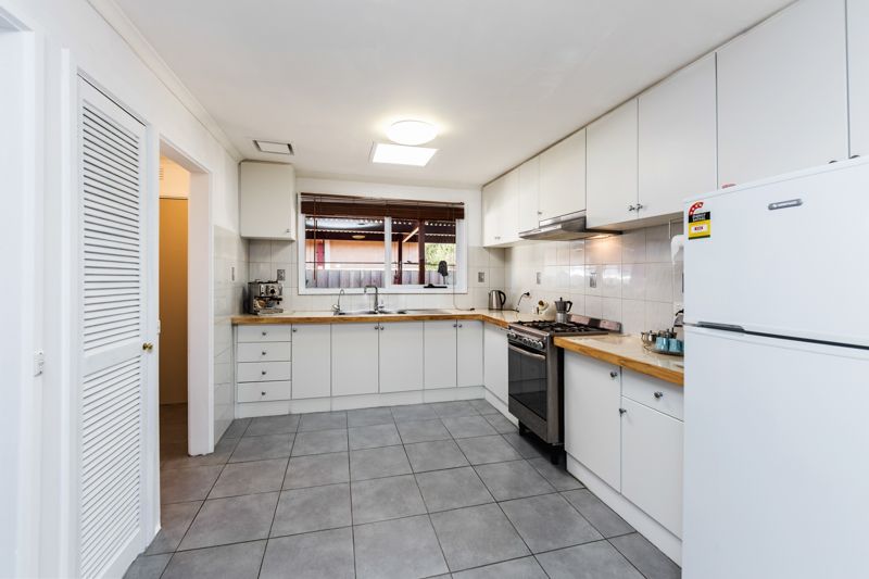 34 Lavarack Street, Melton South, VIC 3338
